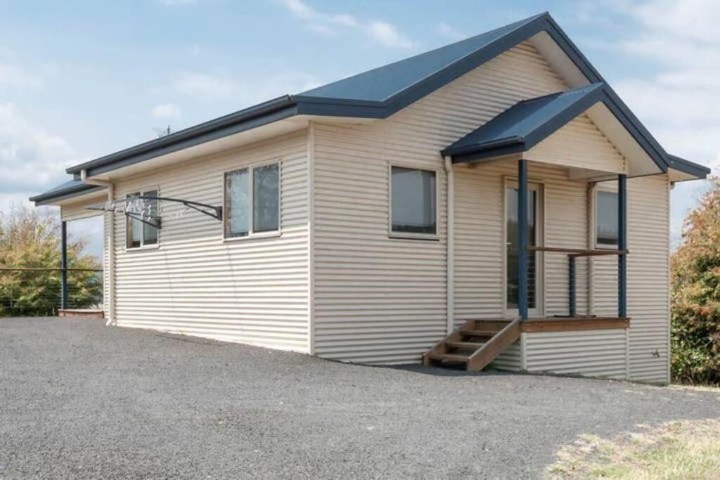 Private 2 Bedroom Cabin Retreat Legana 외부 사진